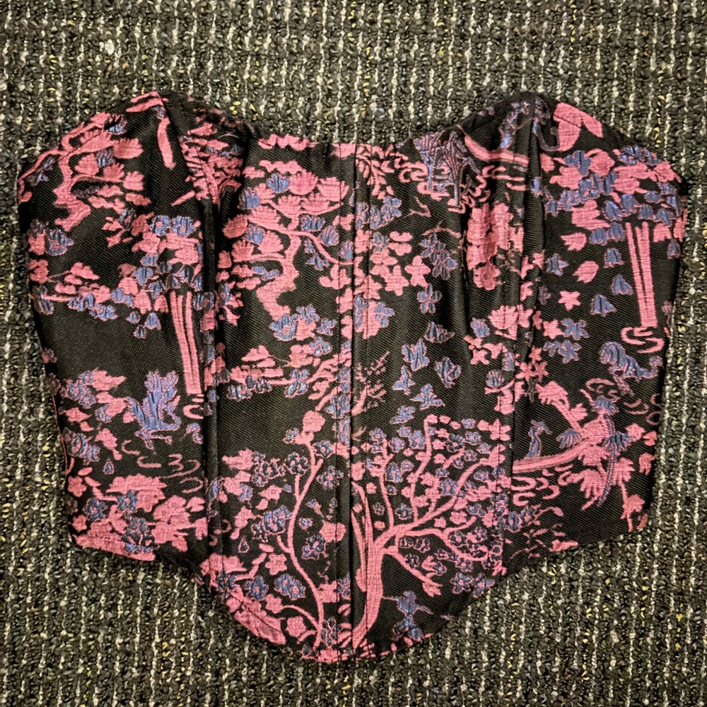 Fun lace up floral corset
